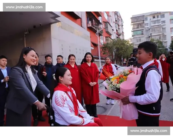 河池姑娘彭秋萍双冠加冕 学业竞技双丰收